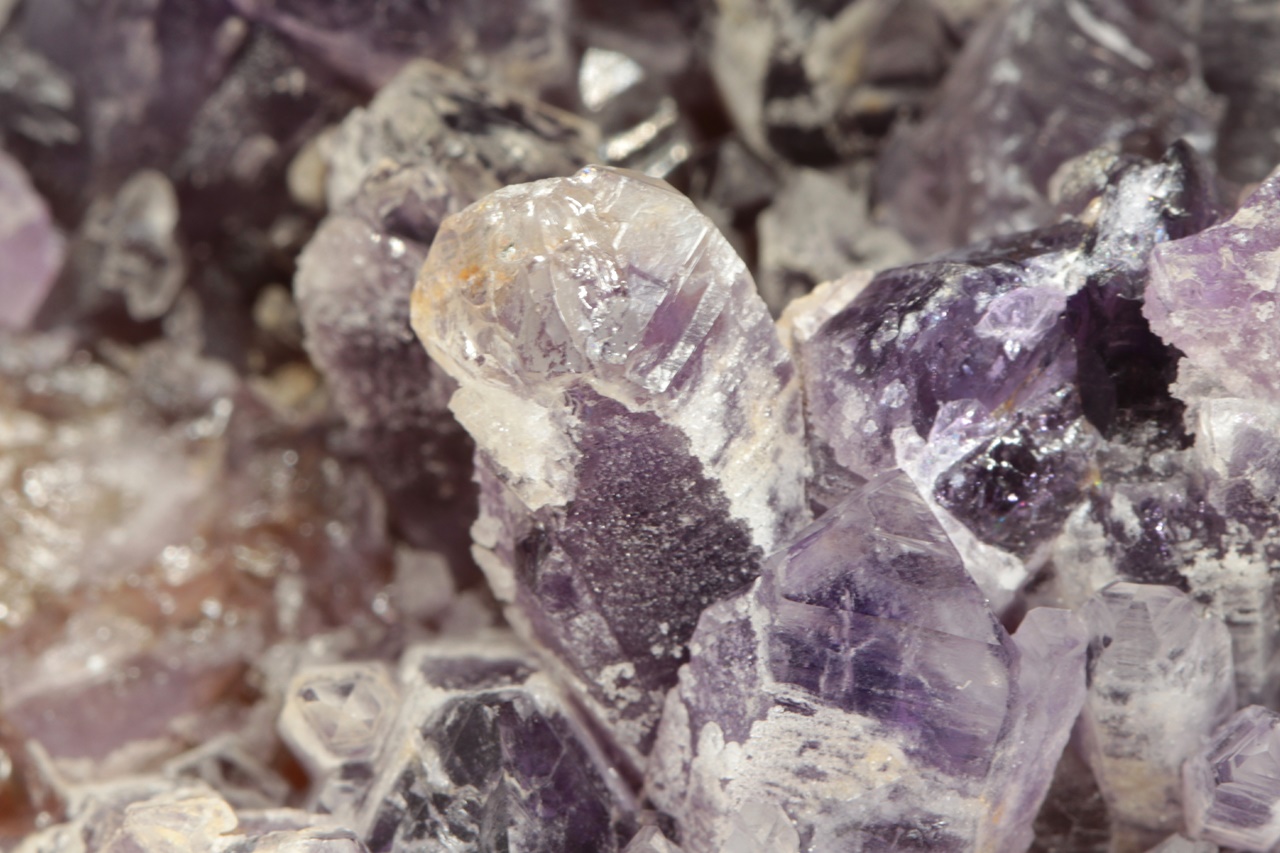 Amethyst - Image 8