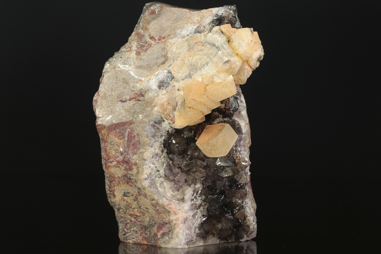 Agate, limonite, calcite - Image 2