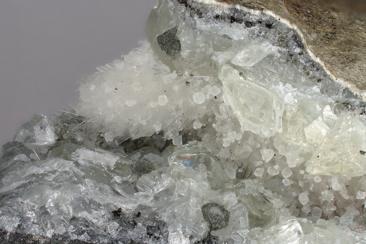 Julgoldit-Fe2+, pektolit - Image 6