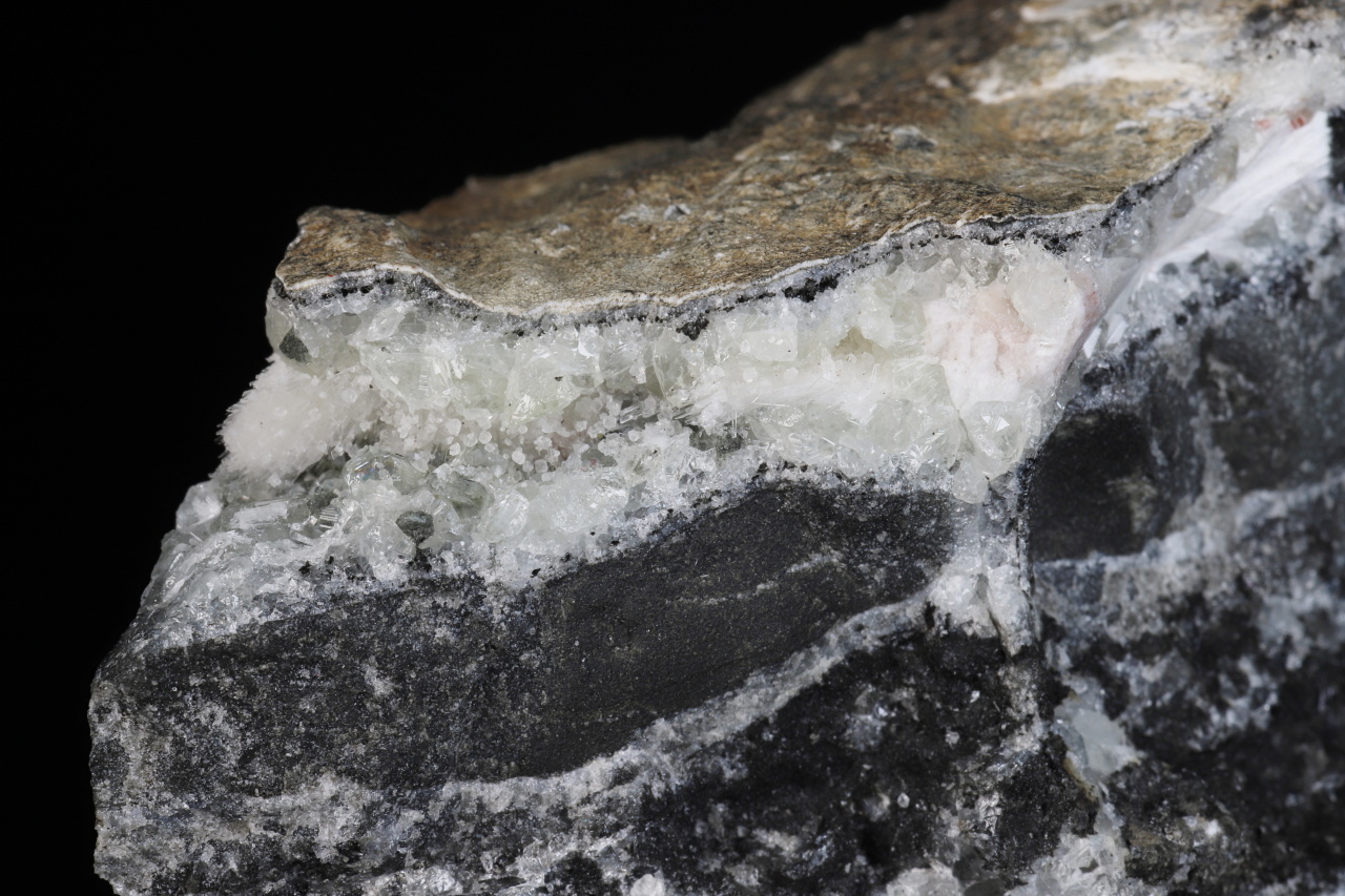 Julgoldit-Fe2+, pektolit - Image 10