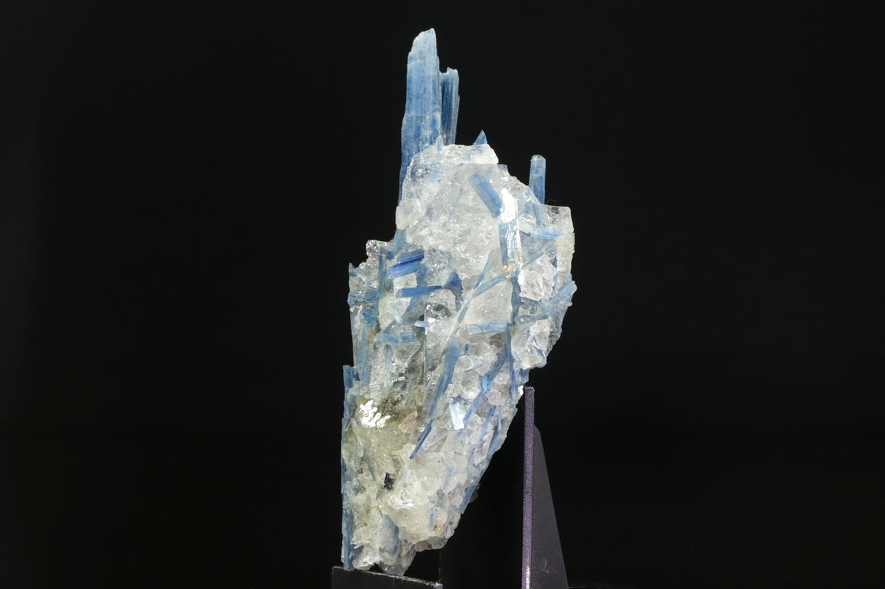 Kyanite - Image 4