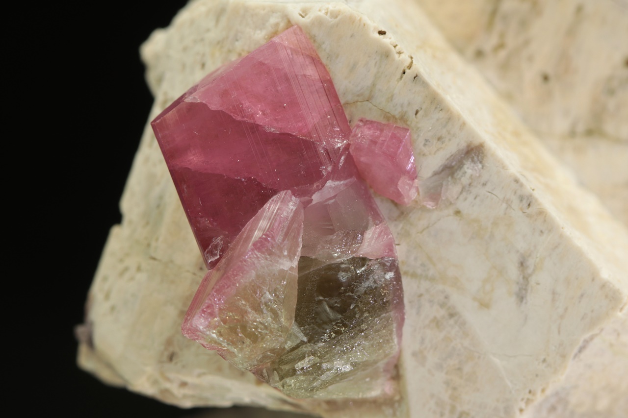 Turmalín, mikroklín - Image 9