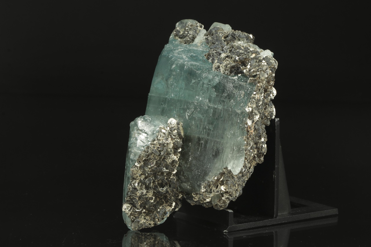 Topaz, biotit - Image 10
