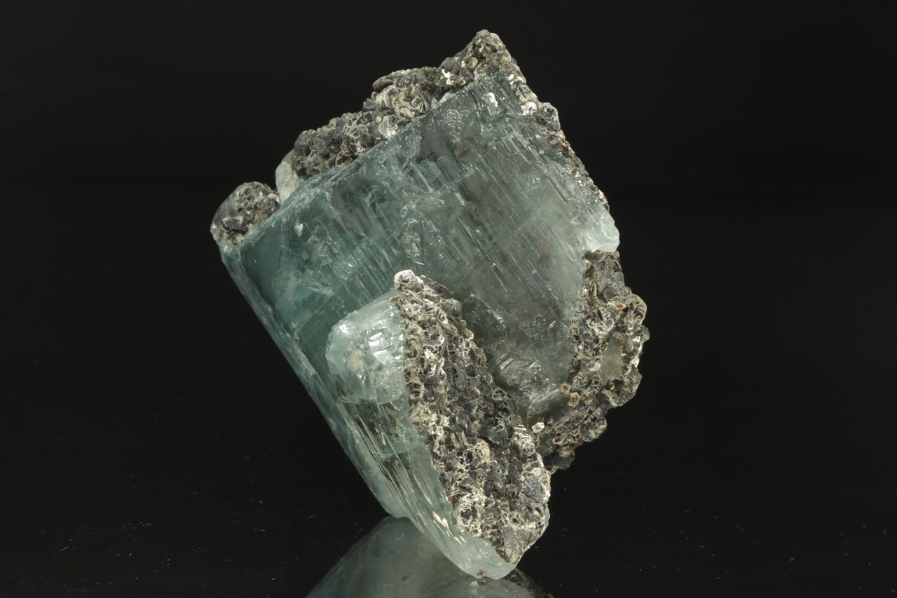Topaz, biotit - Image 4
