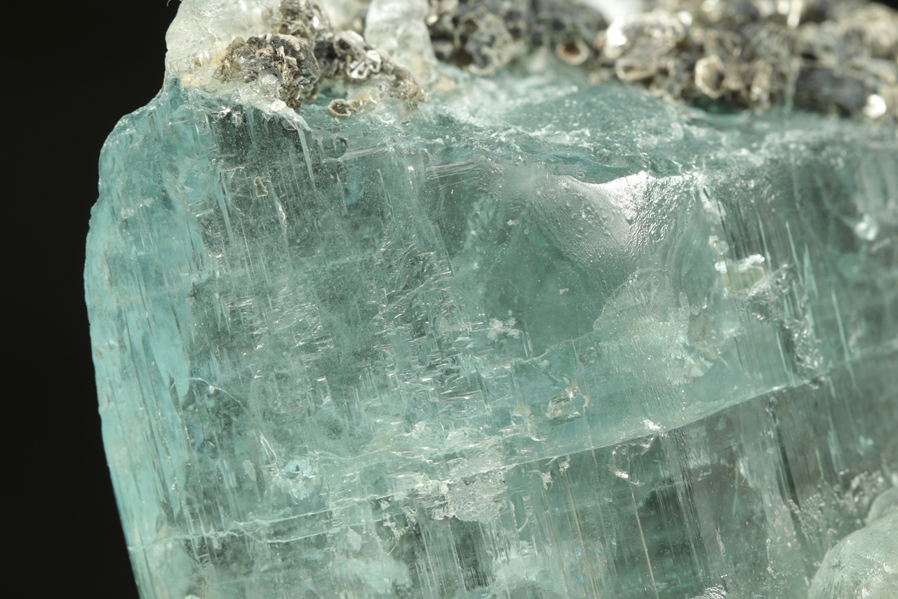 Topaz, biotit - Image 11